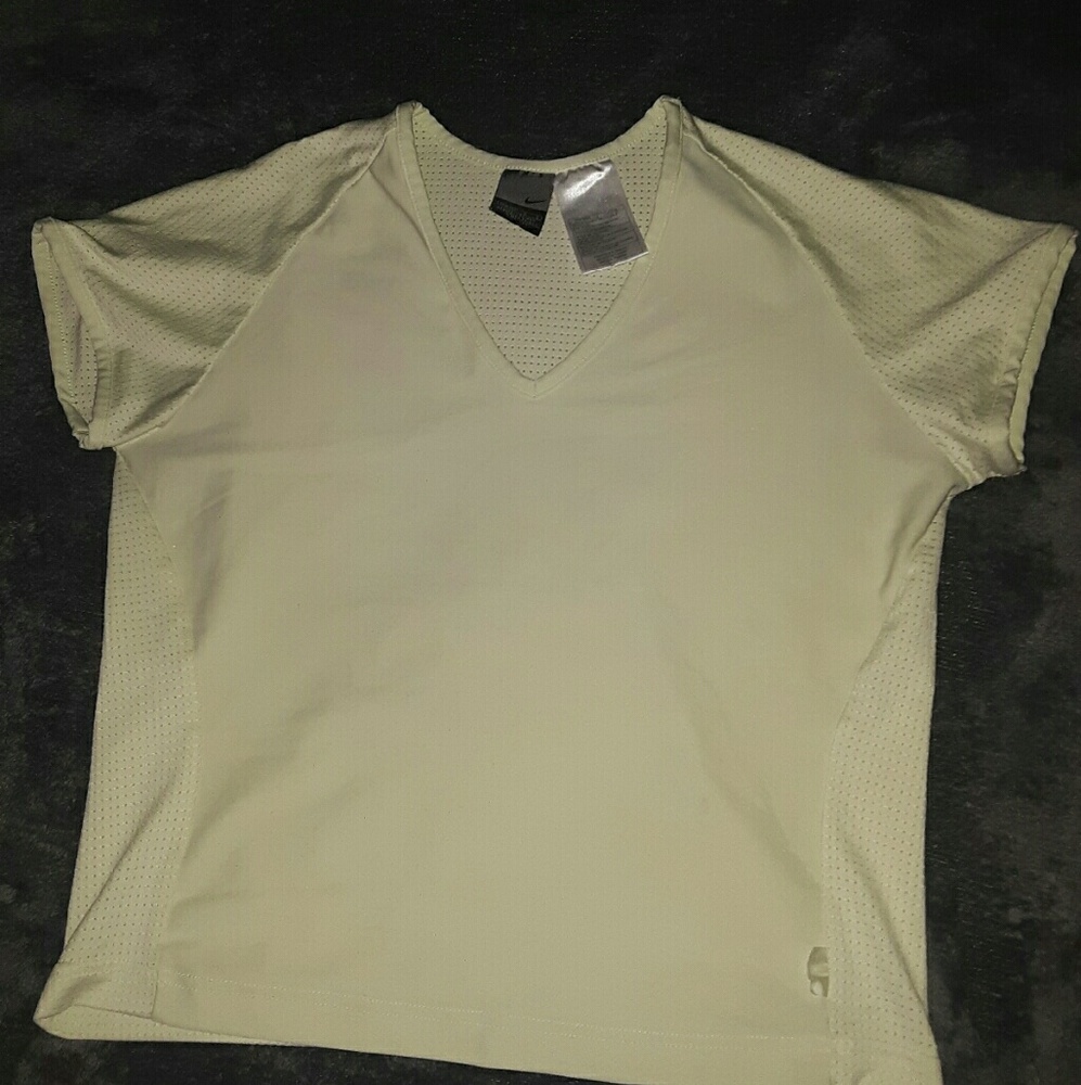 light green nike sports crop top